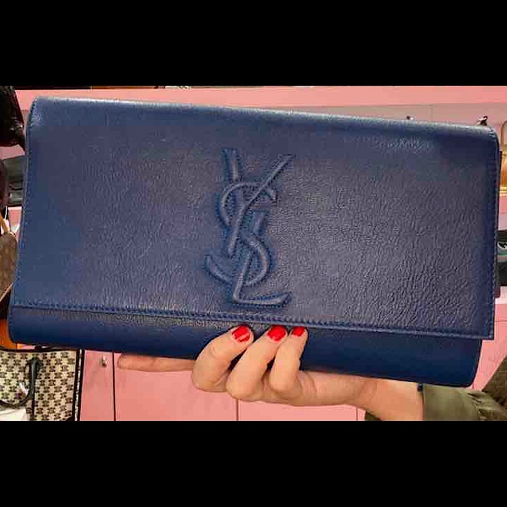 Ysl Clutch In Pristine Condition - image 1